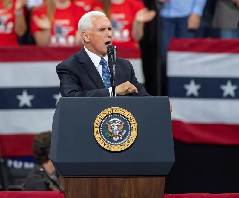 Mike Pence viajará a Turquía en busca de un alto al fuego