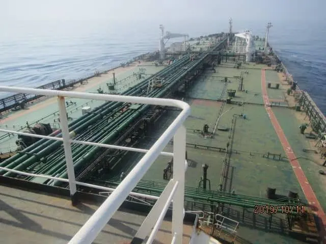 Buque iraní es atacado frente a costas de Arabia Saudita