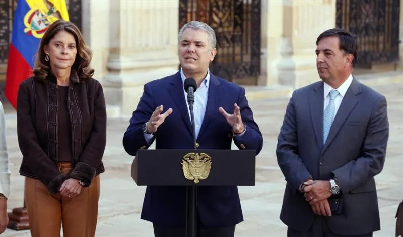 Duque invita a los colombianos a votar masivamente este domingo