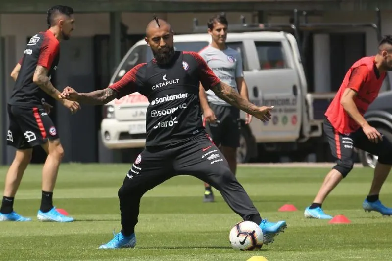 Jugadores de Chile no se presentarán a partido amistoso como respaldo a las protestas