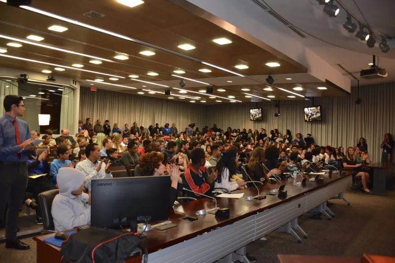 Concejo de Montgomery da espacios a los jóvenes