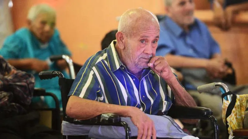 Asamblea de El Salvador analizará reforma a pensiones