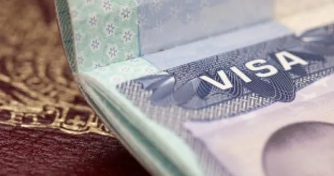 USCIS publica nuevo formulario online para denunciar fraude