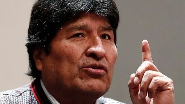 Evo Morales agradece a Gobierno de Argentina por garantizar su refugio en el país