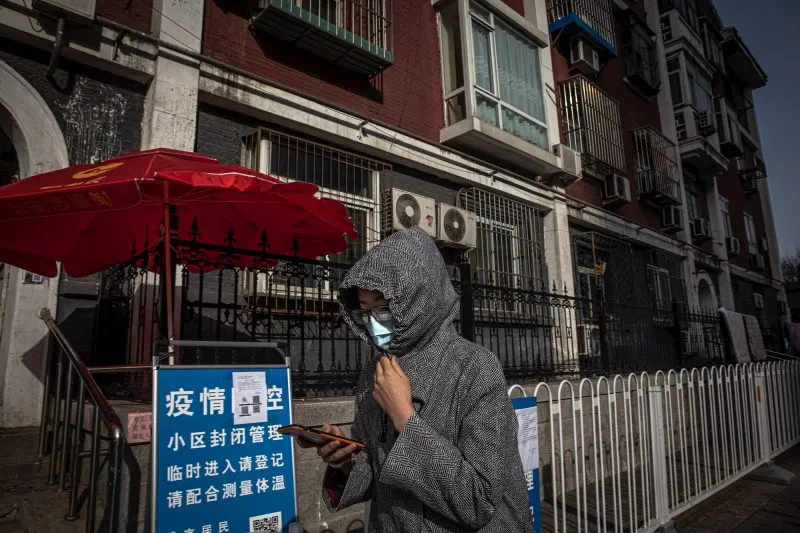 Muertes por coronavirus llegan a 2.236 en China