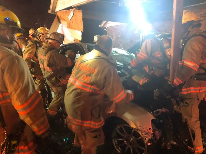 Accidente de tránsito en Montgomery dejó un muerto y cuatro heridos