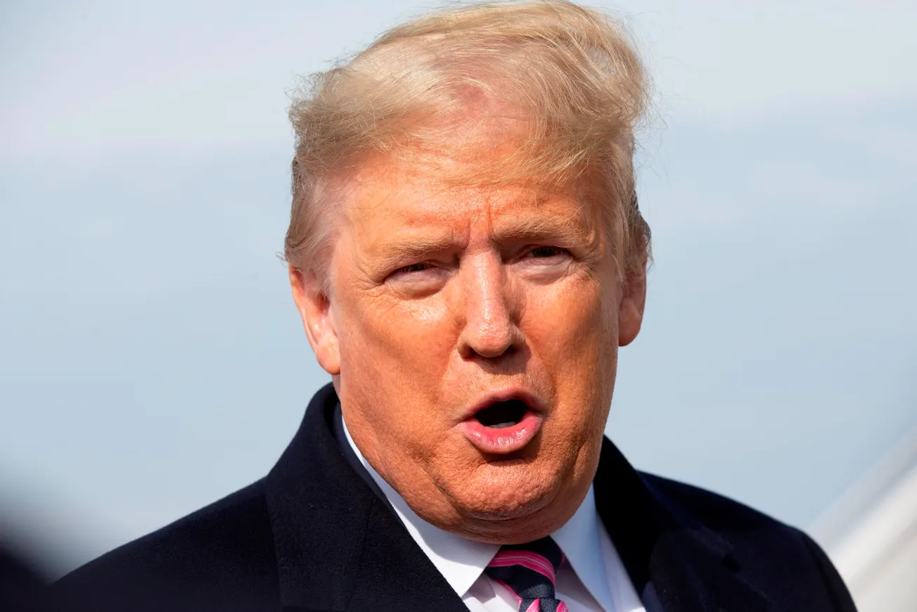 Trump emite indultos a condenados en casos de corrupción y fraude fiscal