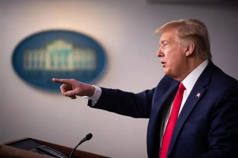 Casa Blanca propone enviar hasta $2 mil dólares a muchos estadounidenses