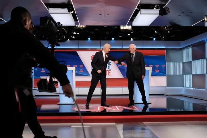 Biden y Sanders abordaron cómo enfrentar el coronavirus en el debate demócrata