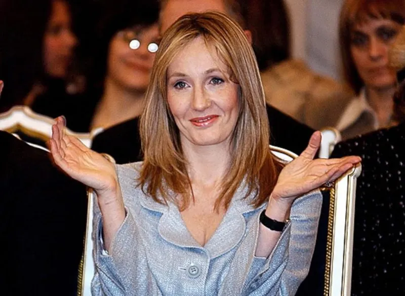 J.K. Rowling ofrece licencia abierta para que profesores lean Harry Potter ante cuarentena por coronavirus