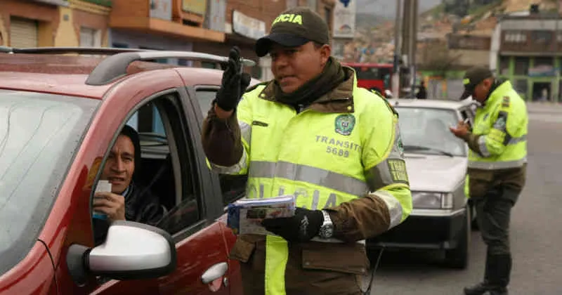Más de 136 mil comparendos en la primera fase de la cuarentena en Colombia