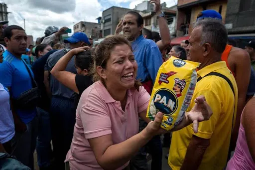 Protestas y saqueos en Venezuela en medio del confinamiento