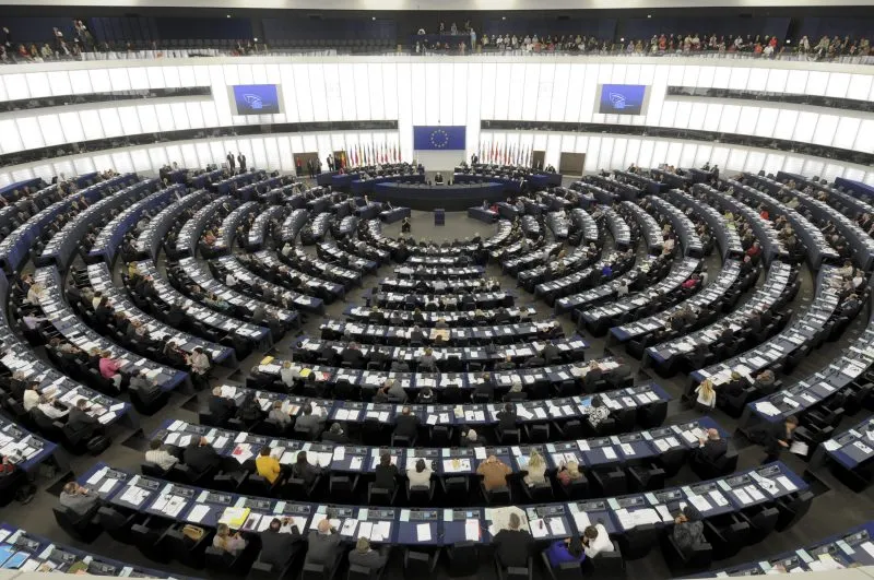 Parlamento Europeo aprobó tres mil millones de euros para sanidad