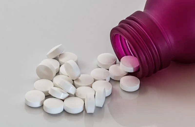 La FDA solicita retirar del mercado de todos los productos hechos a base de ranitidina (Zantac)