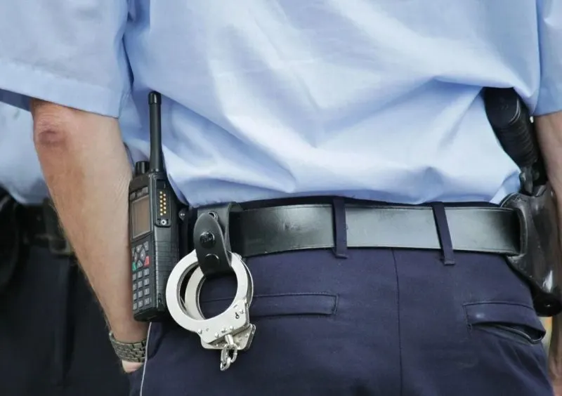 Policía de Frederick busca ayuda para identificar a sospechoso de robo