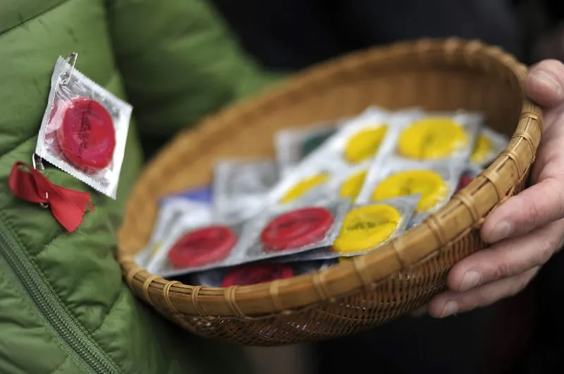 Fabricación de preservativos en riesgo por coronavirus
