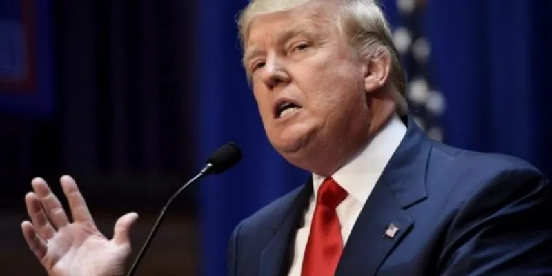 Trump insiste en reactivar economía de EE.UU. cuanto antes
