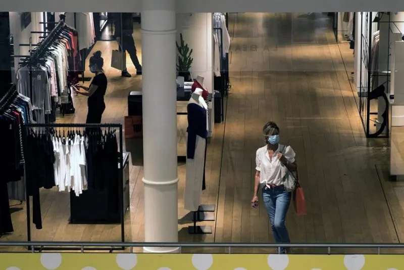 ¿El vapor elimina el coronavirus de la ropa?