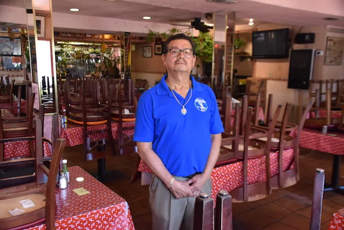 Arlington: Pequeños negocios buscan luz en el horizonte