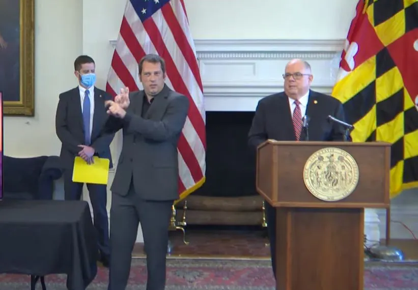 Larry Hogan exhorta a los jóvenes a prevenir propagación del COVID-19