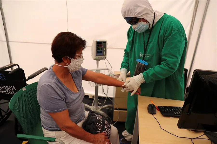 Varias vacunas contra el COVID-19 están avanzadas, pero aún ninguna para acabar con la pandemia