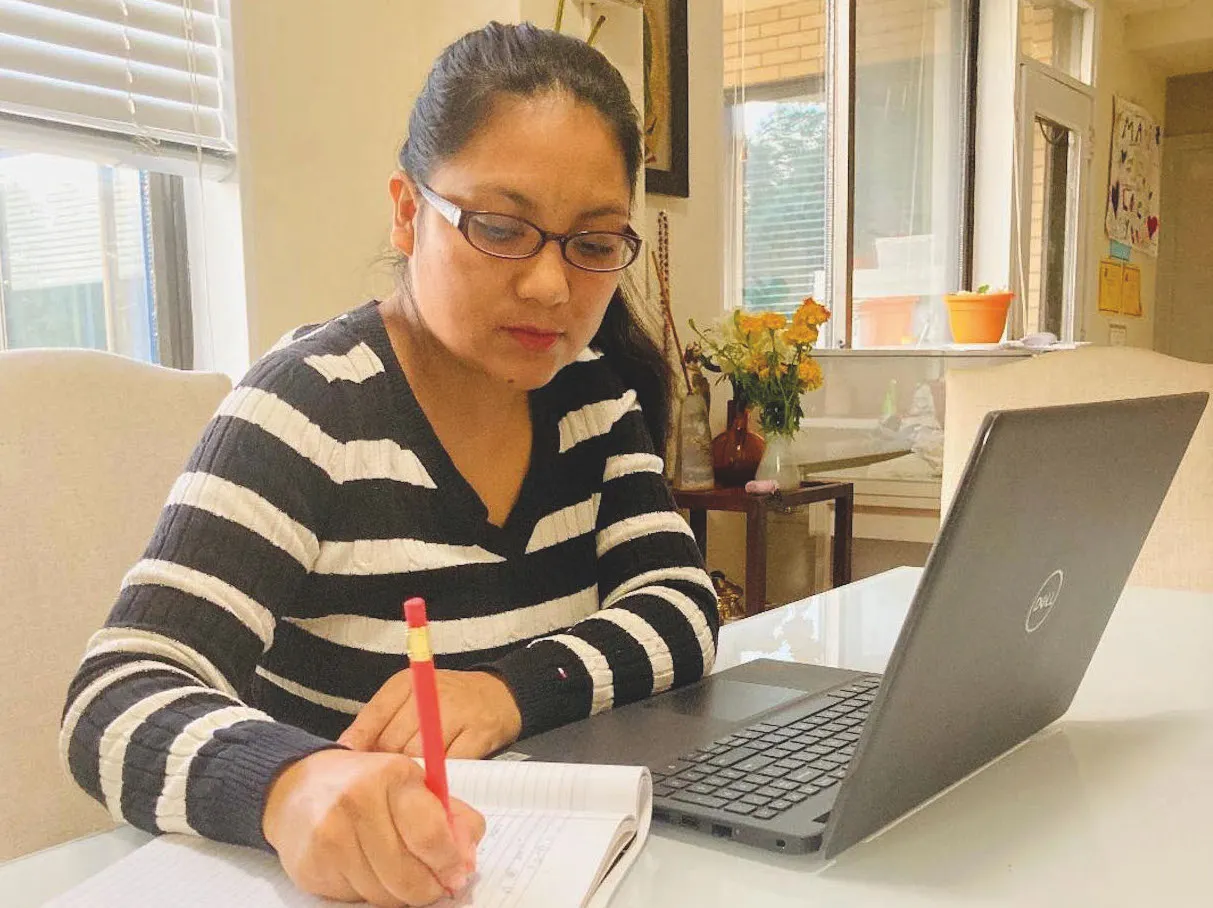Rompiendo las barreras para la educación de nuestra comunidad