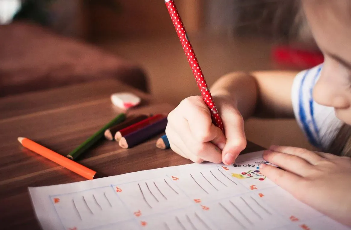 Junta de Supervisores de Loudoun revisará el programa de cuidado infantil