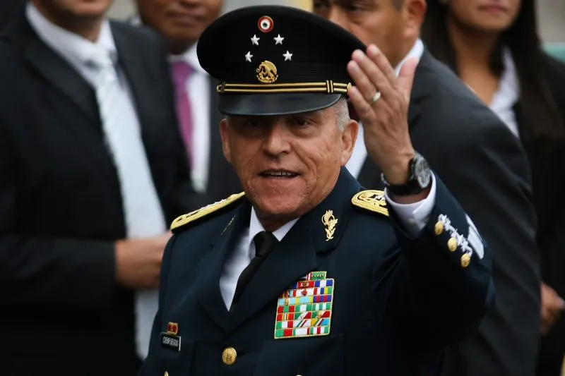 México hace pública investigación de la DEA contra General Cienfuegos