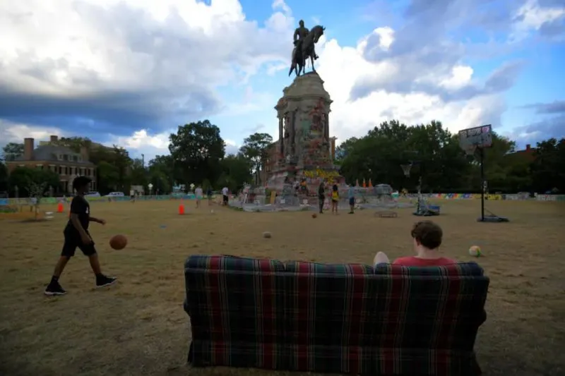 Inicia juicio para quitar la estatua de Robert E. Lee en Richmond