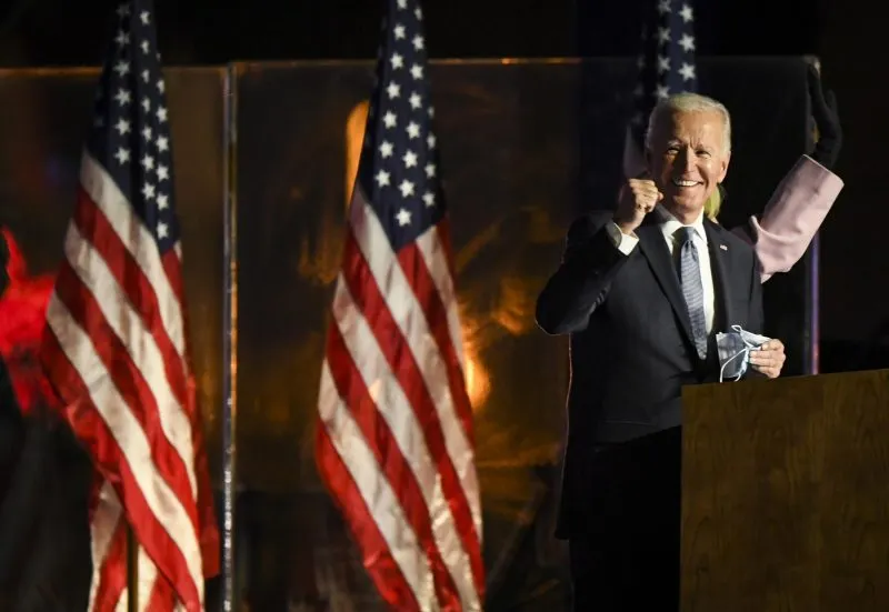 El voto latino ayudó a Biden en estados clave, aún cuando se avecina una posible batalla legal