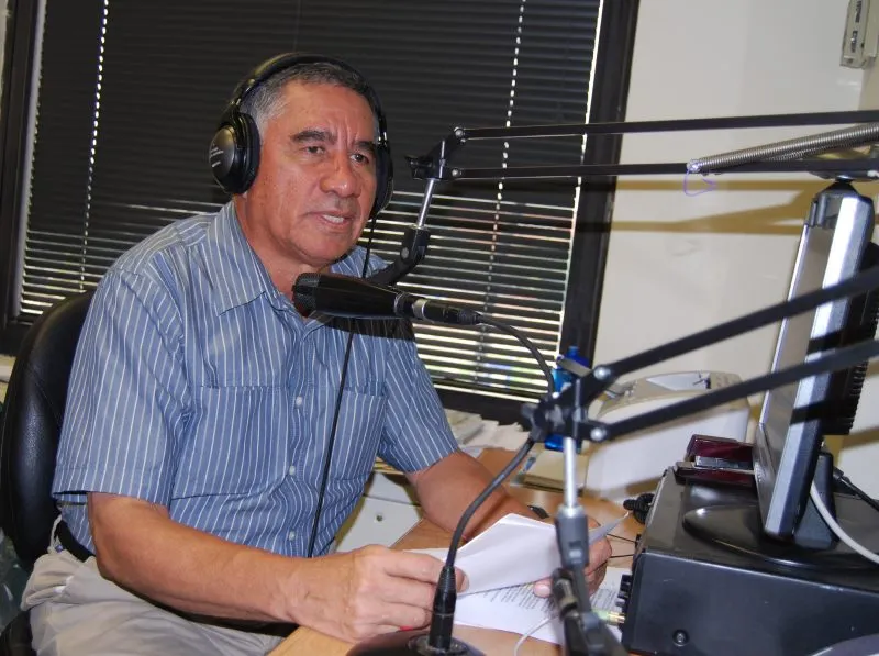 Despedida de reconocido locutor deportivo que deja huella en el DMV
