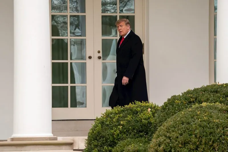 Trump presionó al secretario de estado de Georgia para recontar votos a su favor