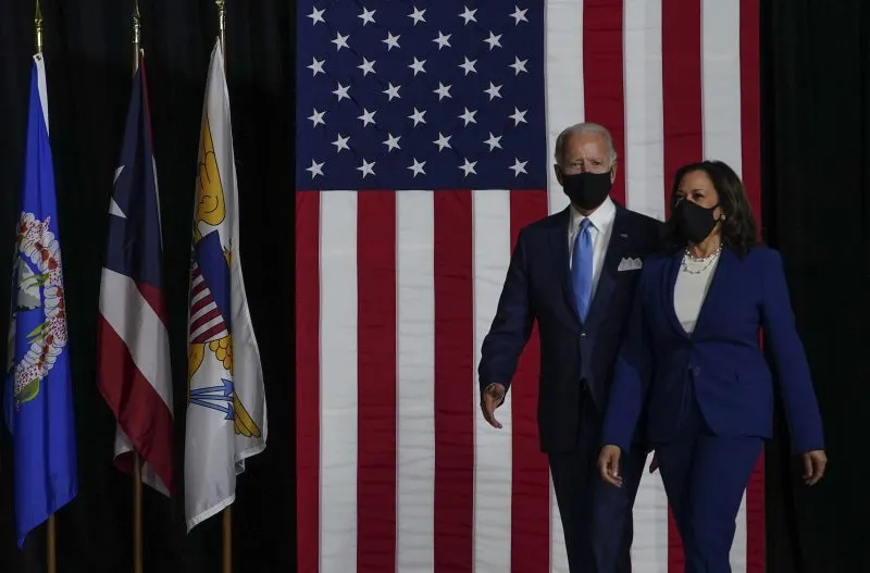 Biden propone plan para legalizar y dar ciudadanía a toda la población indocumentada