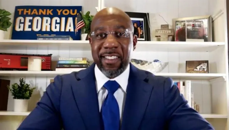 Demócrata Raphael Warnock gana la segunda vuelta de Georgia