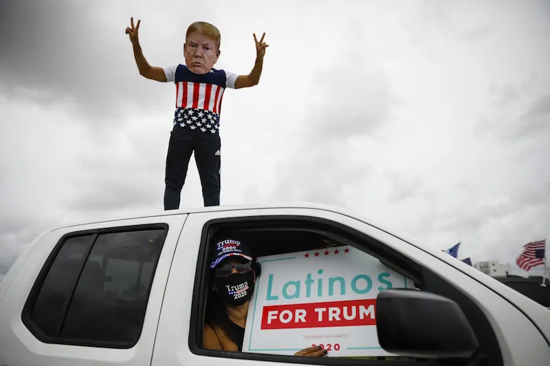 ¿Por qué los hombres latinos giraron hacia Trump en 2020? Fui a donde mi papá por respuestas