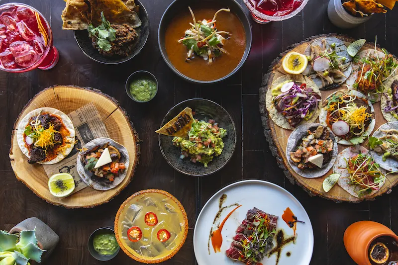 El menú de dLeña incluye muchos de los platillos estrella del chef Richard Sandoval. | FOTO: Cortesía dLeña