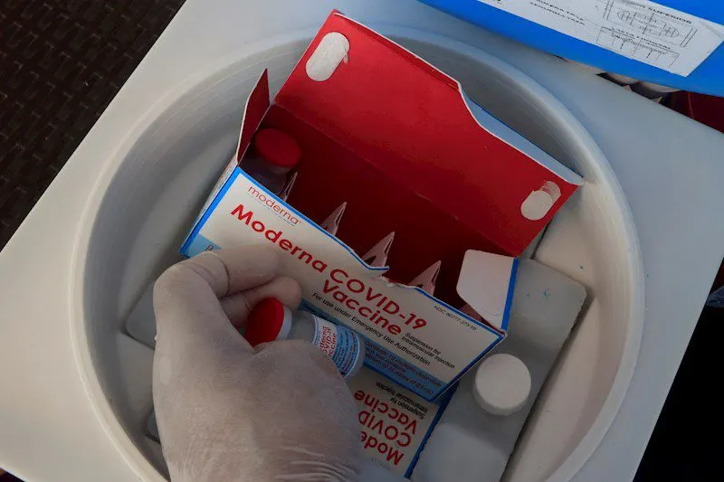 vacuna COVID-19 Moderna