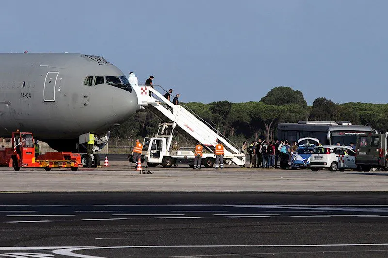 La Fuerza Aérea Italiana también cerró operaciones