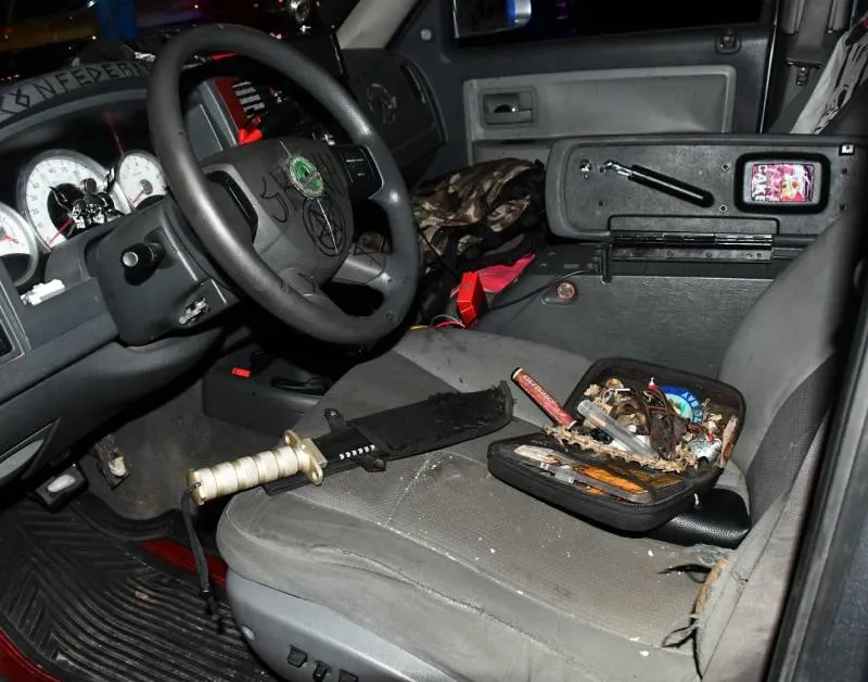 Hombre detenido con un machete cerca de la DNC