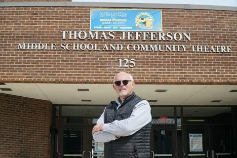 Daniel Manzoni es el director y productor del Festival Argentino USA