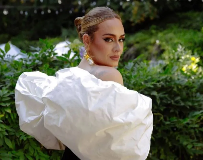 Adele sacará un nuevo tema este 15 de octubre