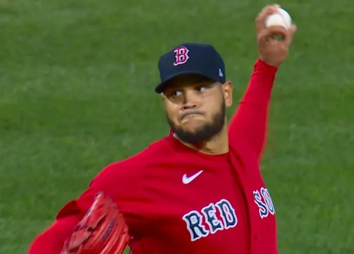 Boston crece si se crece el venezolano Eduardo Rodríguez