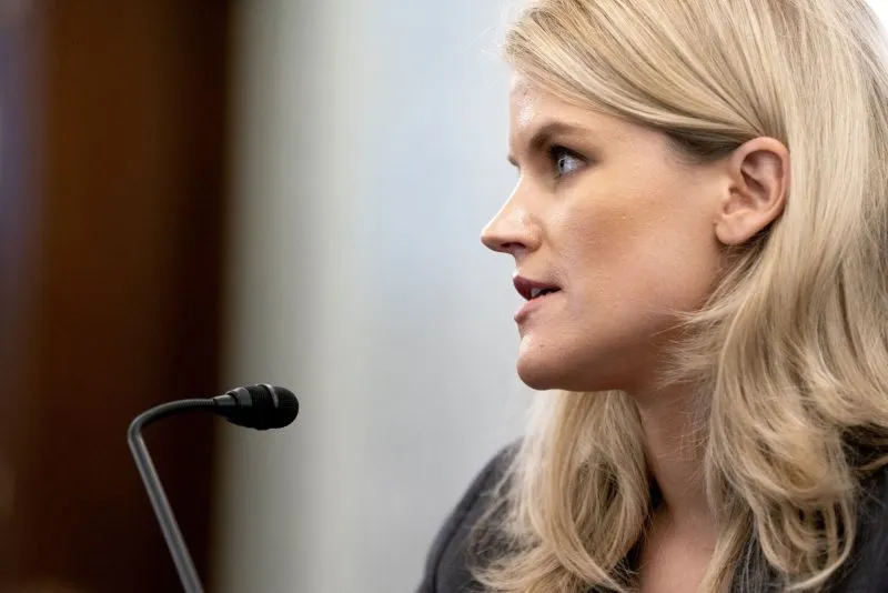 Opinión Bloomberg: Los algoritmos de Facebook son demasiado grandes como para repararlos