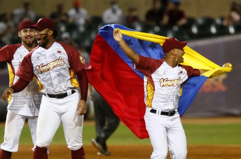 El beisbol de Venezuela celebra su mayor conquista en casi 70 años