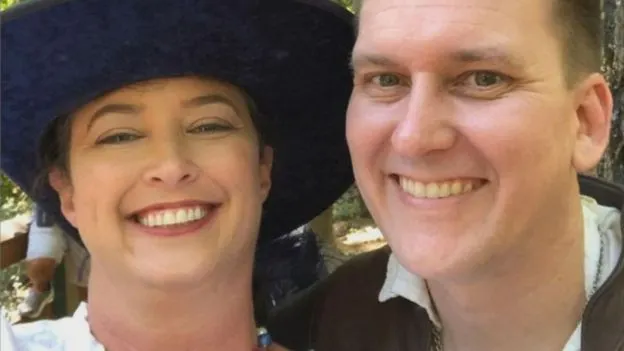 La pareja de "espías aficionados" acusada de tratar de vender secretos nucleares de EE.UU. a un gobierno extranjero