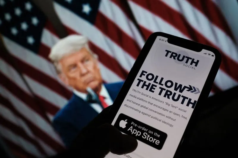 Truth Social, la nueva red social de Trump, se enfrenta a la posibilidad de no poder ser desarrollada ni manejar su propia pl