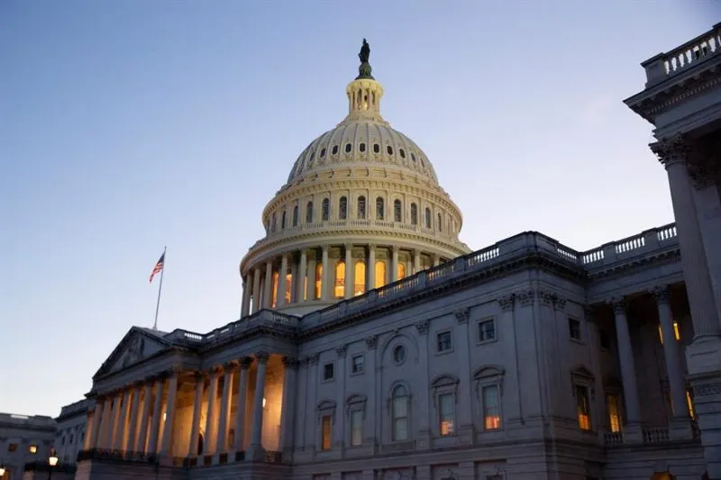 “Se acabó el tiempo de quejas”: Los demócratas urgen pasar la agenda de Biden tras derrotas electorales