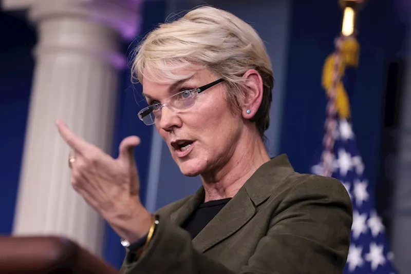 Análisis Ampliado: La Casa Blanca utiliza reservas de petróleo frente a altos precios del combustible y tensión política por presiones inflacionarias