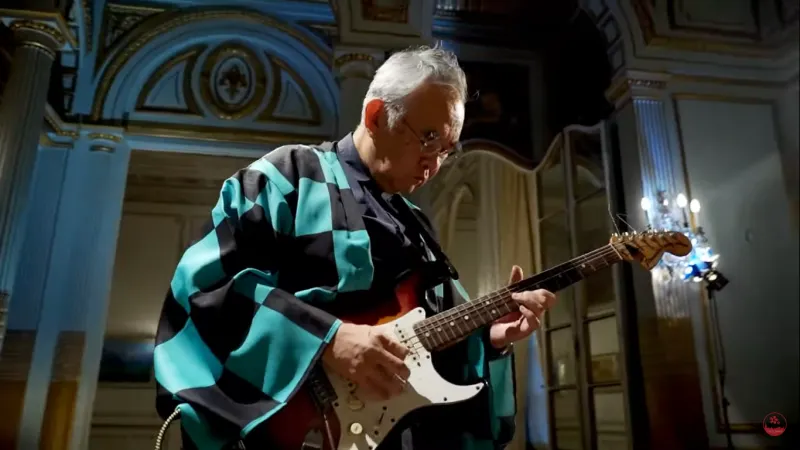 El embajador y cónsul de Japón, Kanji Yamanouchi, promociona y celebra la convención de anime en NY con versión de famosa can