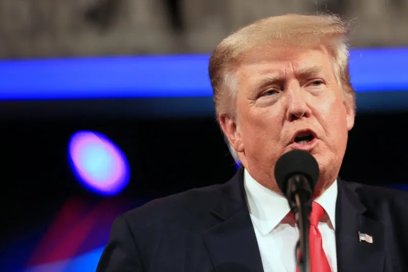 Las valoraciones inmobiliarias discordantes son el nuevo objetivo de fiscales neoyorquinos contra Trump